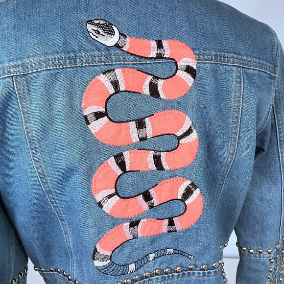Fernanda Farah Snake Patch Denim Crop Moto Jacket Embroidered Studded Medium - Picture 3 of 14